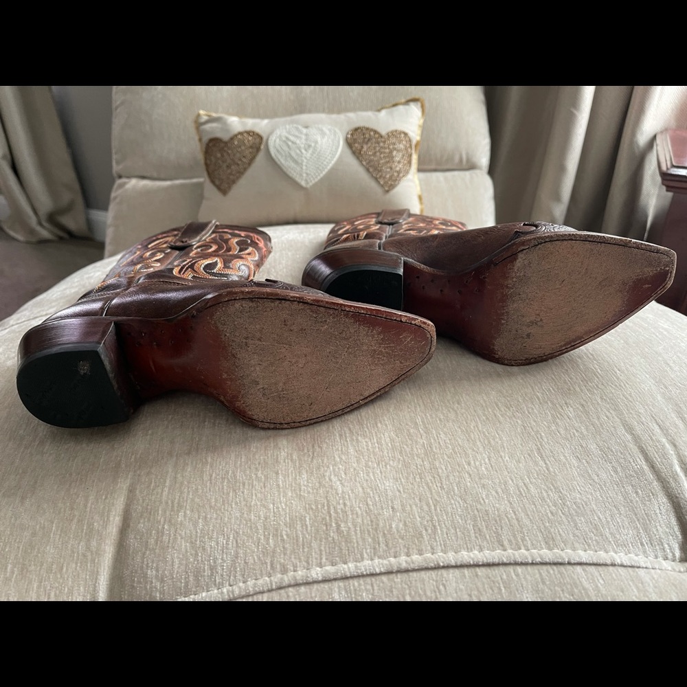 Tony Lama Snip Toe Boot. Size 5b - image 8